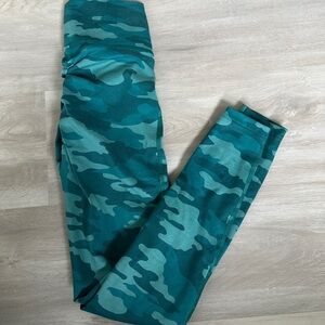 Bombshell Sportswear Teal Camouflage Leggings